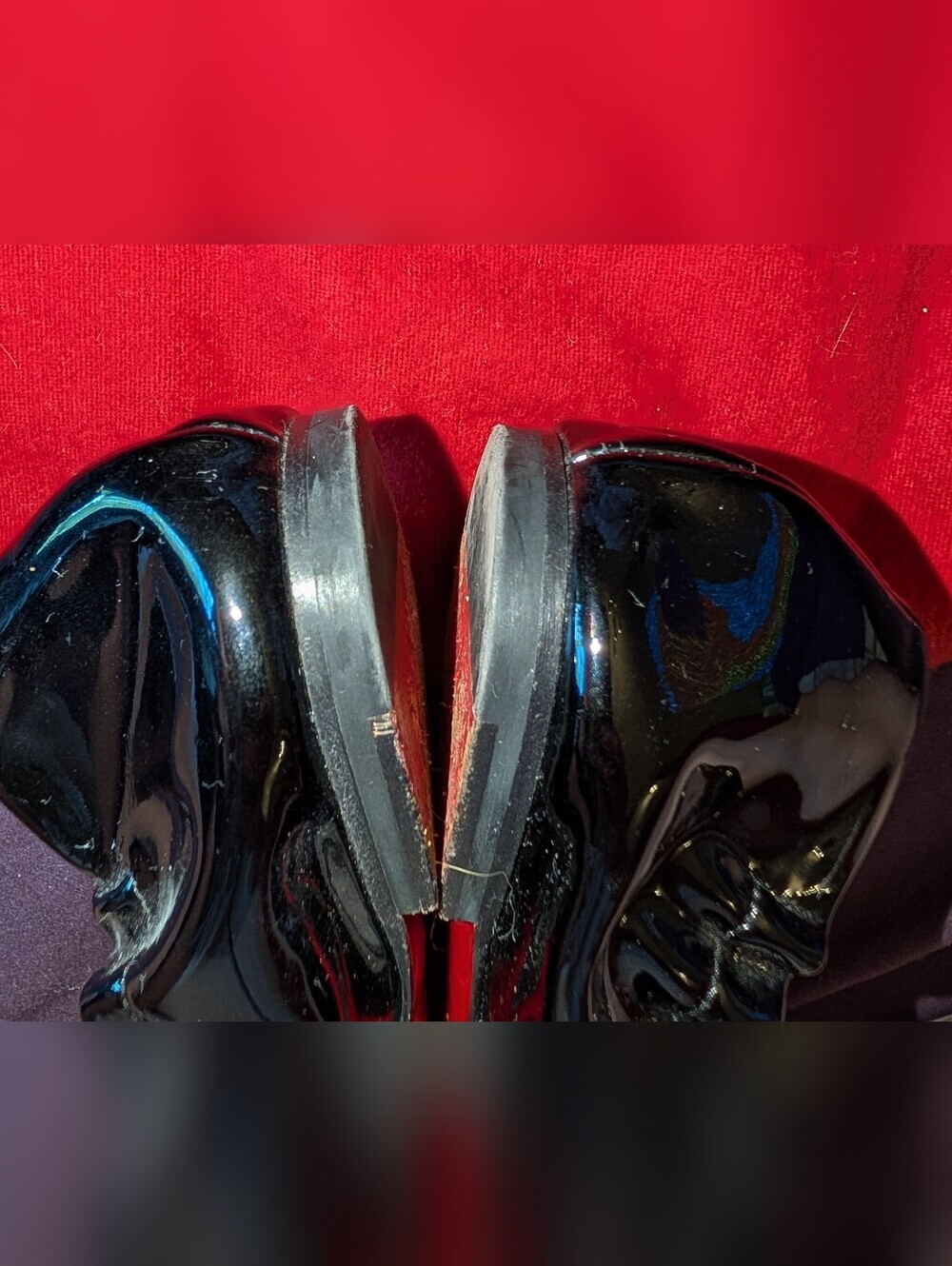 Christian Louboutin Gloriana Flat - Picture 8 of 9